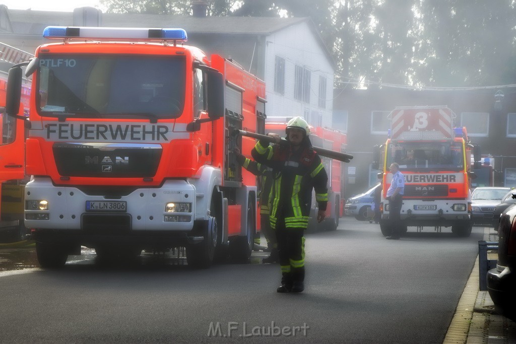 Feuer 4 Schreinerei Koeln Porz Wahn Wilhelm Ruppert Gelaende P0852.JPG - Miklos Laubert